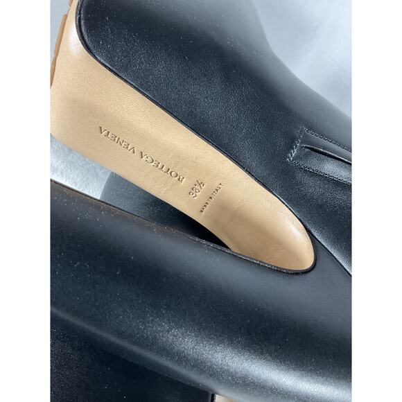 Bottega Veneta Leather Black Platform Boots -  Size 8.5, In New Condition - Picture 6 of 7